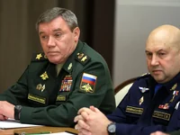 Генералы Герасимов и Суровикин