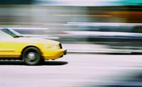 Скоростное жёлтое такси