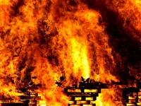 Пожар деревянного дома