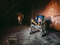 Инвалидная коляска