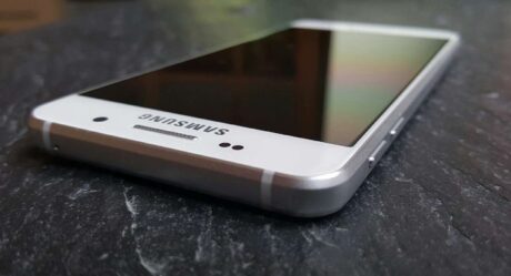 Выпущен новый смартфон от Samsung с расширенной ОЗУ