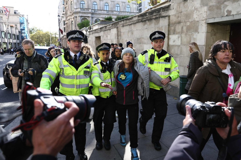 Дело против Греты Тунберг и других активистов в Лондоне закрыто