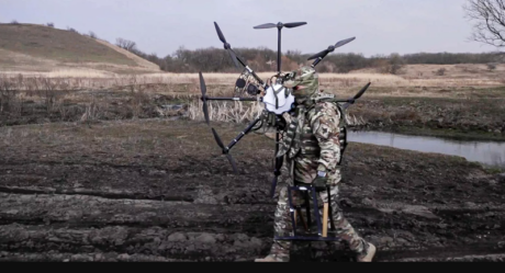 В зоне СВО успешно прошел испытания комплекс борьбы с FPV-дронами “Тетраэдр”