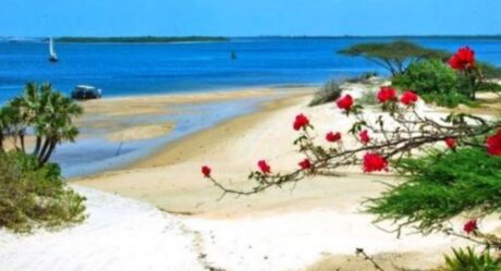 Названы 10 недооцененных российскими туристами пляжных курортов